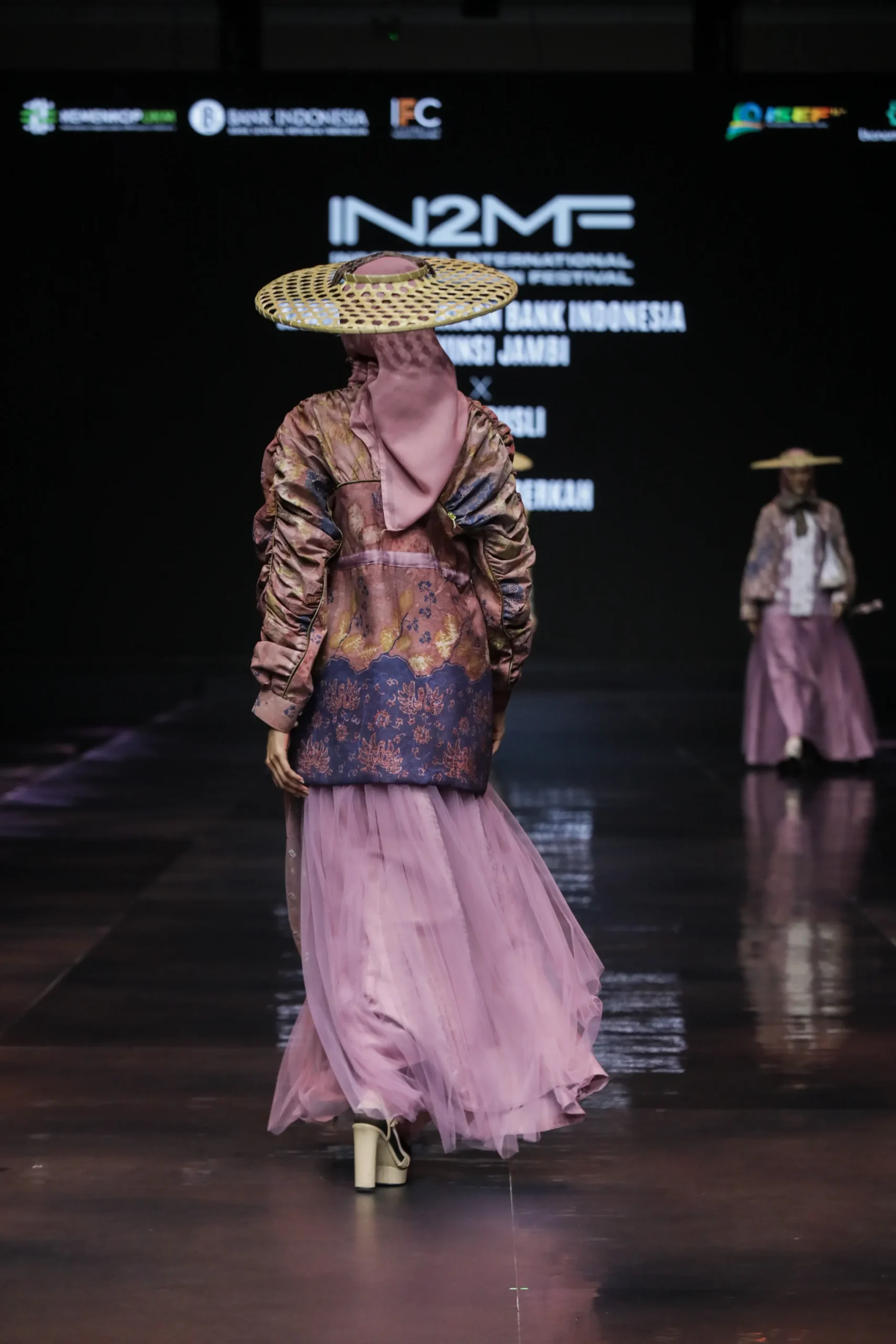 IN2MF - Look 3 - Gambar 3