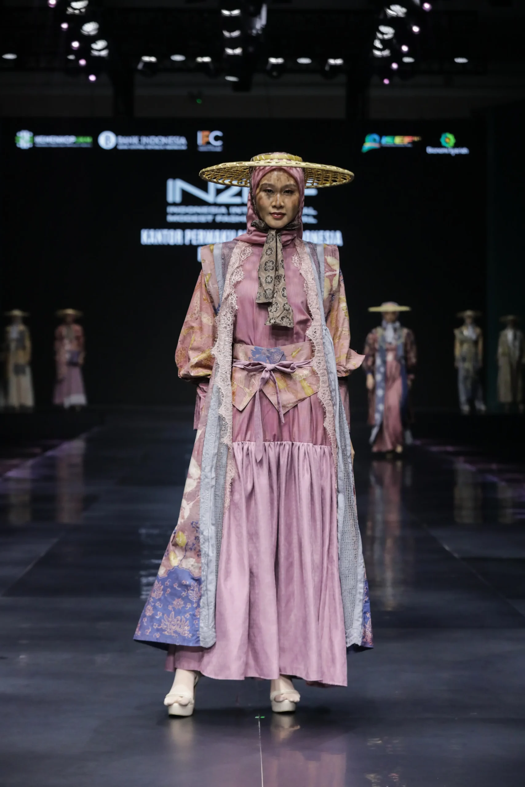 IN2MF - Look 4 - Gambar 2