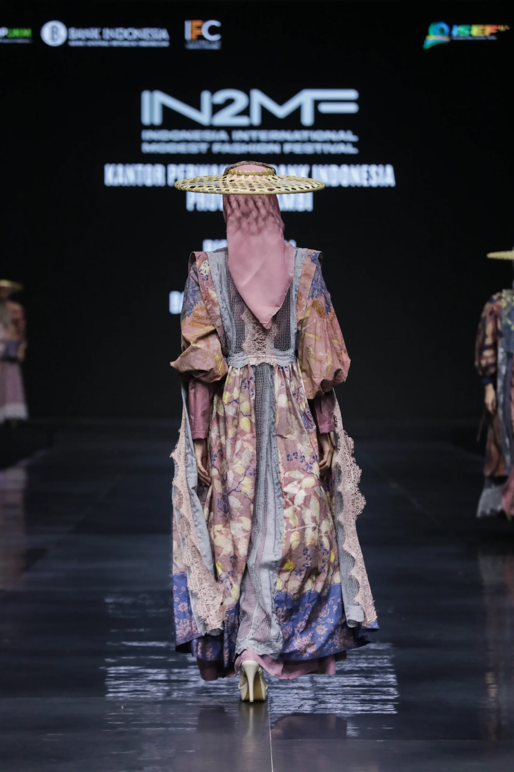 IN2MF - Look 4 - Gambar 3