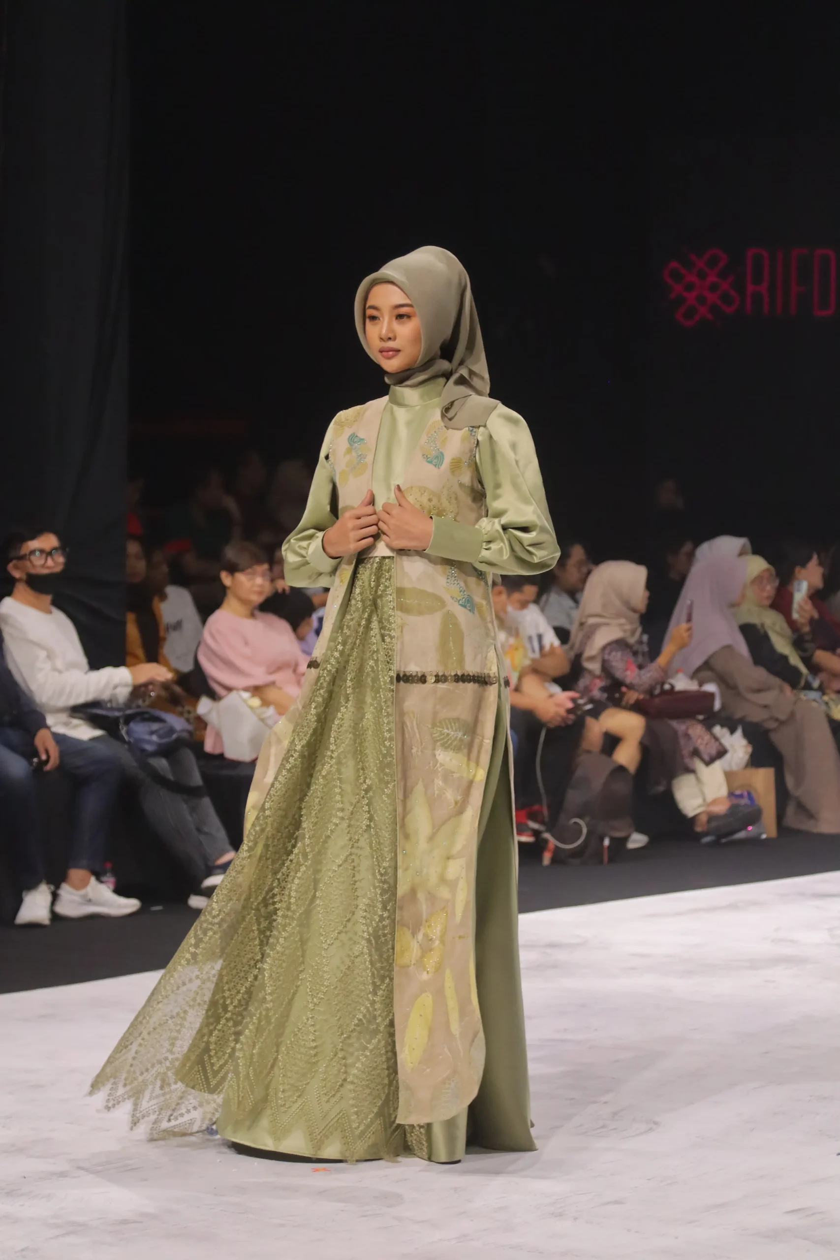 SFP - Look 5 - Gambar 2