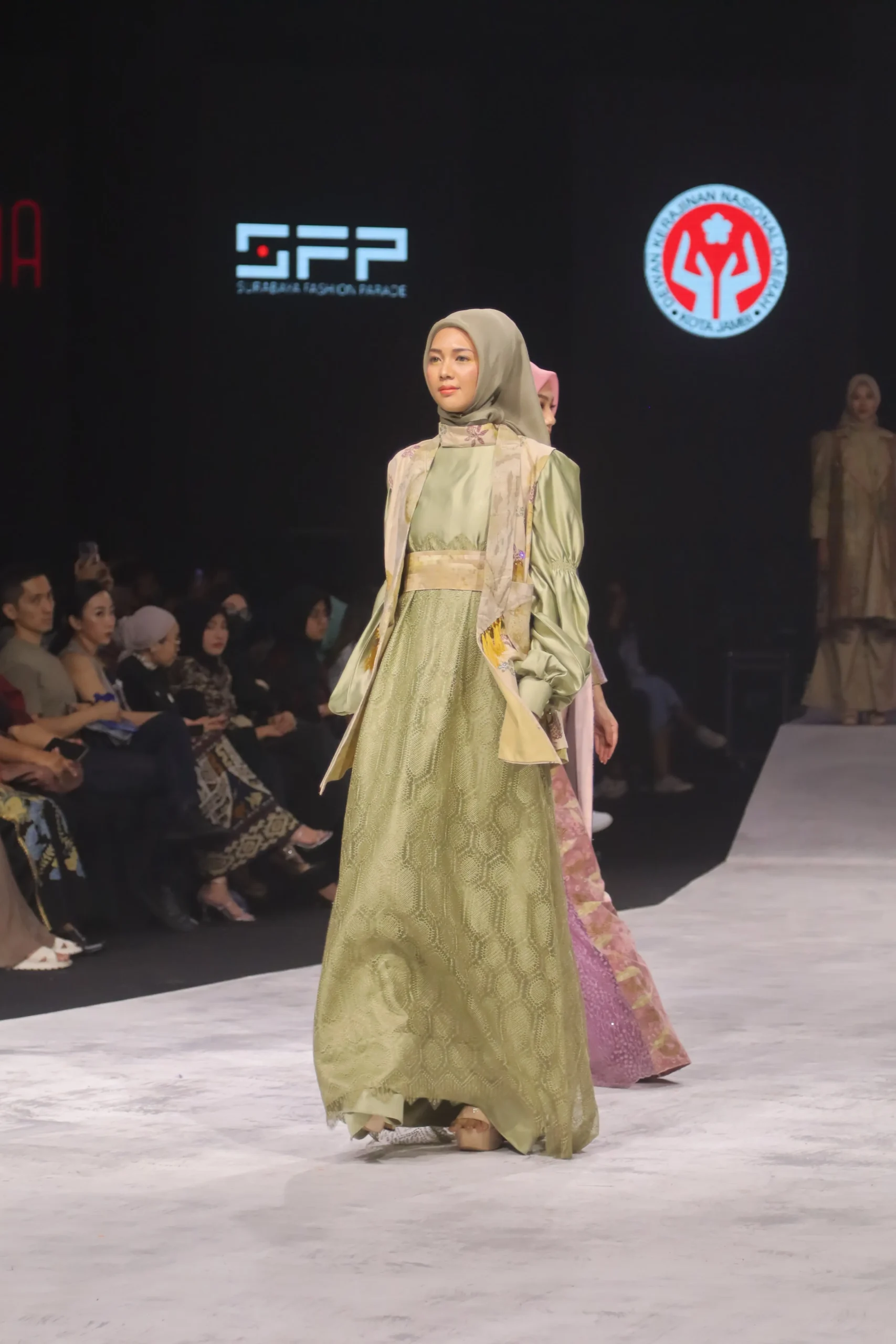 SFP - Look 7 - Gambar 3