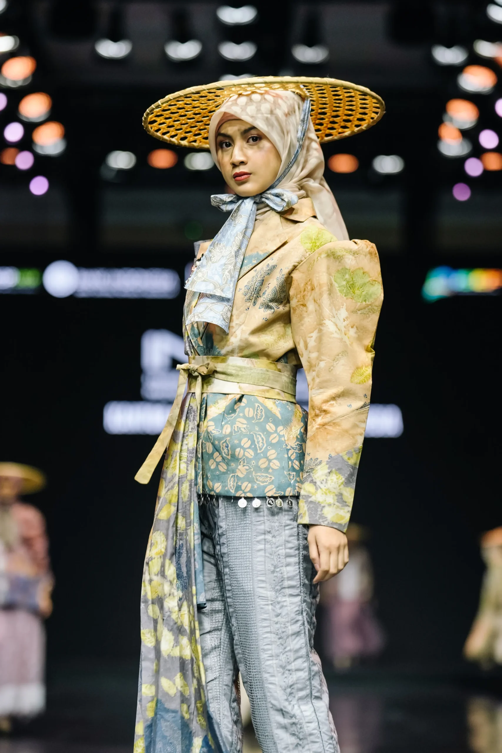 IN2MF - Look 8 - Gambar 5