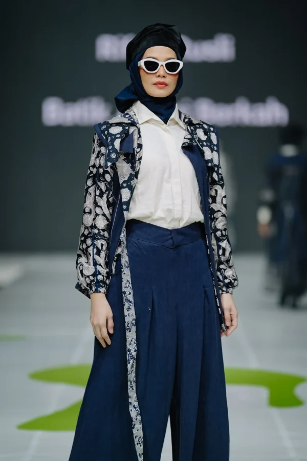 Dara Melayu - Look 4 - Image 2